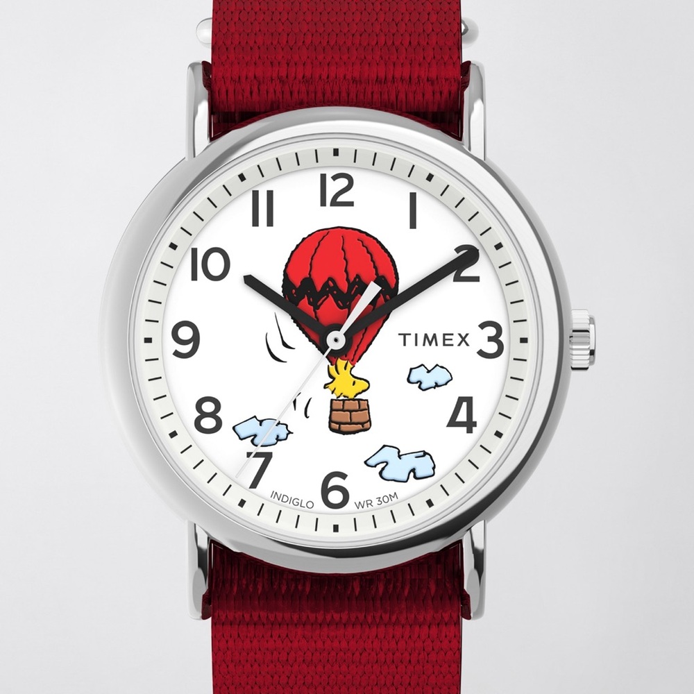 ☁️ TIMEX WEEKENDER x PEANUTS BALLOON 38MM 🎈 - Picture 1 of 4